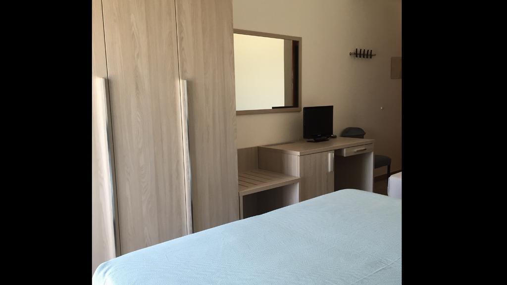 Hotel Mareblu Senigallia Exterior foto